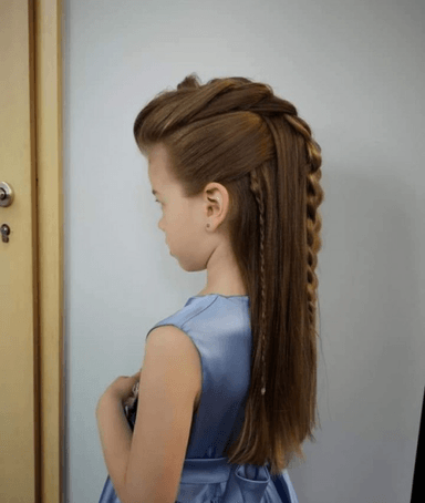 Hairstiliste Gunta Raga