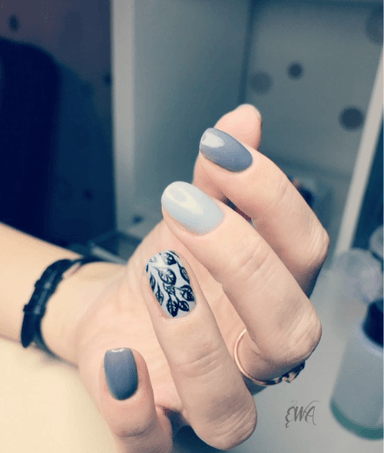 ADRIĀNA ANNA MAURISA