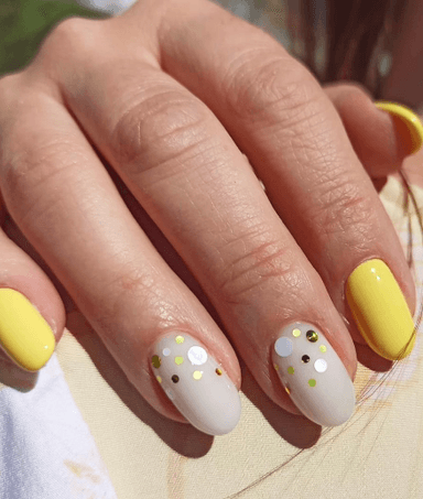 Estee City Zolitūde