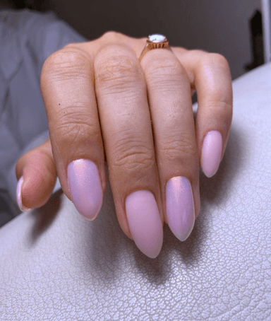 Pedikirs_violettavio