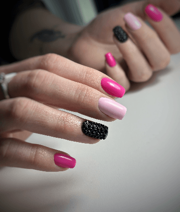 Everita Ramane @evernails_