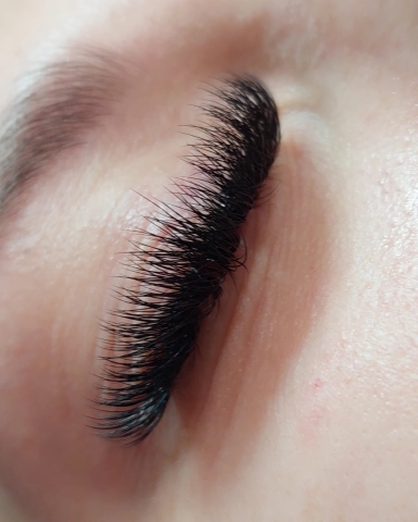 Mela Lashes