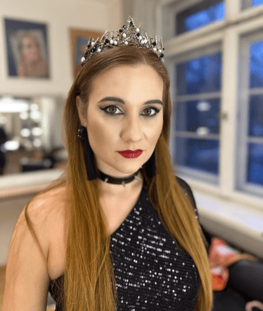 Jeļena Urbēna - vizāžists