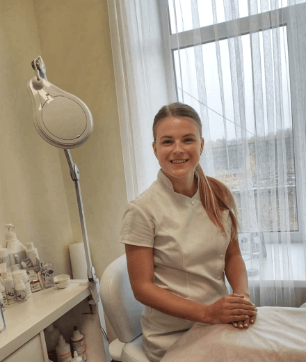 Kosmētiķe Linda Šperlinga