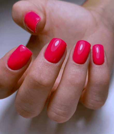 Pedikirs_violettavio