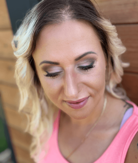 Līvas Make up